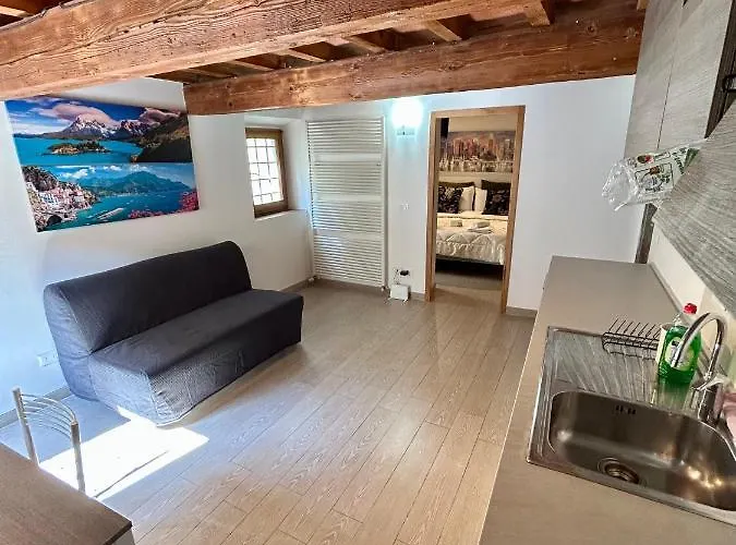 Cavour Apartmán *